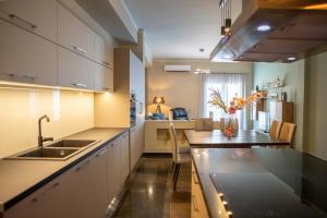 Stork House family Nafplio