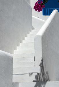 Meltemi Folegandros Greece