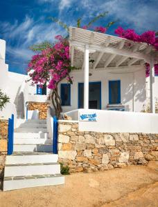 Meltemi Folegandros Greece