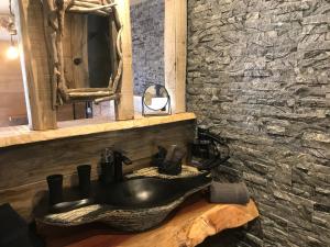Sejours chez l'habitant Chambres du Gozzi : Chambre Double avec Salle de Bains Privative
