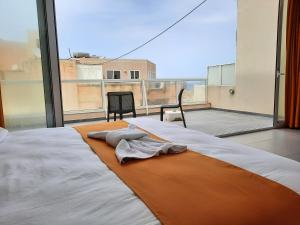 Deluxe Double Room with Sea View room in Shoreline