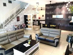 Sitiawan Teluk Batik 16ModernHome Private Pool Karaoke BBQ 15PAX - Kampong Pundut