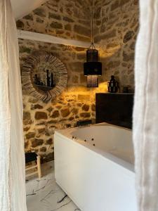 Sejours a la campagne La Planque - Chambres avec Jacuzzi : photos des chambres