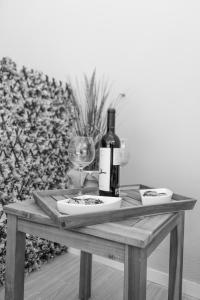 M A R I V E N T Suite with terrace private