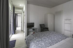 Comfort Double Room with Pool View room in Il Giardino Di Rebecca