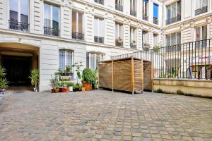 Appartements 09 - Stylish Duplex Champs-Elysees : photos des chambres