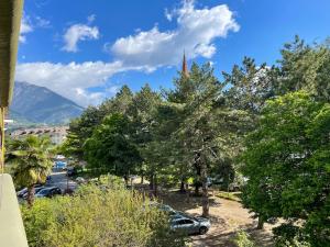Superior One-Bedroom Apartment with Balcony