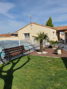 Chez les J-FOLAIS - 3 kms Puy duFou - Les Epesses