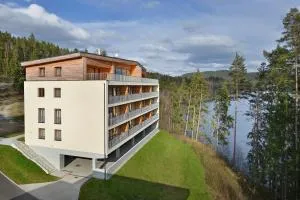 Element Lakeside Apartments - Loučovice