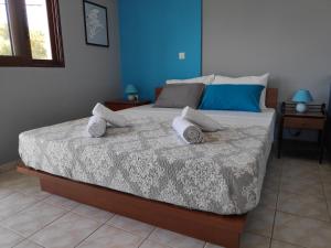 Colourful apartments (Blue horizon)