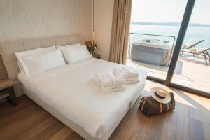 King Suite with Spa Bath room in Hotel Vinci