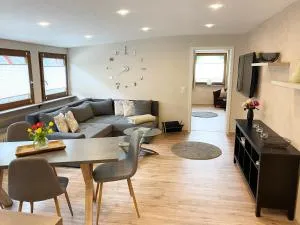 Ferienwohnungen Haus Gisela - Unterkunft Schlossberg - Nauheim