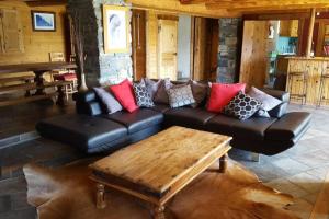 Chalets Paisible chalet montagne avec option jacuzzi : photos des chambres