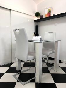 Black and White Studio 