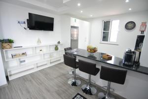 Casas do Baleeiro - Whalers Houses