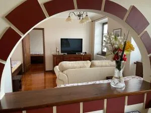 Četnická stanice Hluboká - 伏尔塔瓦河畔赫卢博卡