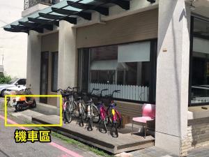 happiness station bandb