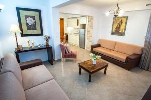 Liapades Cottage House