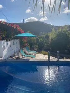 Country guest house with pool - Juliãos