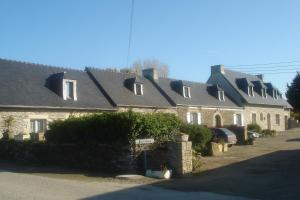 Maisons de vacances Les Gites de Kerroyal : Maison de Vacances 2 Chambres (5 Adultes) Gîte Vert