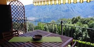 IL BALCONE SUL LAGO