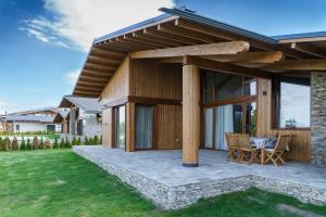 The House on the Green in Pirin Golf