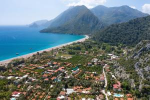 Ayris Hotel Çıralı