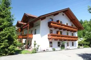 Aparthotel Alpenpark - شليدورف