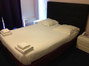 Hotels Hotel Couleurs Sud : photos des chambres