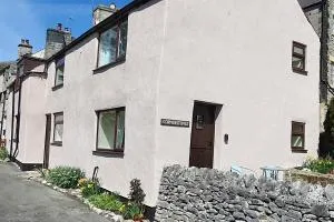 Cornerstones Cottage, Tideswell - Little Hucklow