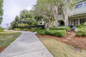 Updated Luxury King Bed Queen Fold Out Couch Beach Gear & Bike Rentals Included