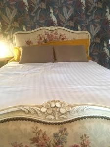 B&B / Chambres d'hotes Aupres du chateau 2 : photos des chambres