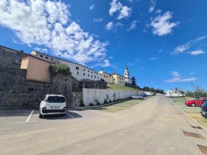 Apartma in soba Vipavski Križ 