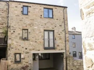 9 Navigation Square - Embsay