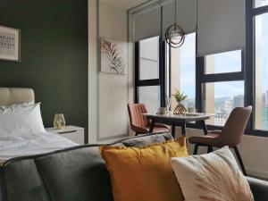 Ceylonz Suites by V Stay