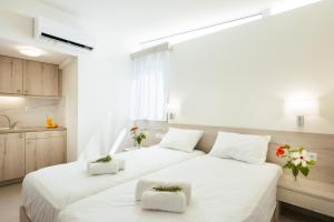 Giannis Seafront Studios