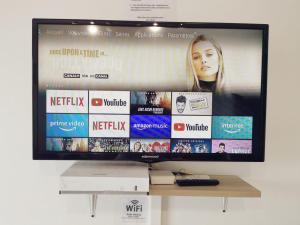 Suite Athéna - Melun gare RER - Studio avec Balcon et parking