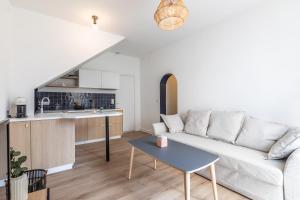 Appartements Charmant T2 avec terrasse et place de parking dans le centre ville de Biarritz : photos des chambres