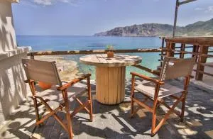 The Wave House - Seafront Escape in Peaceful Mochlos - Mochlos