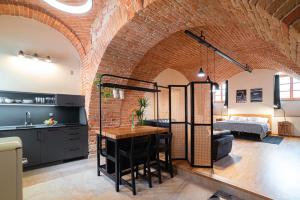 NA KNÍŽECÍ CESTĚ VALTICE