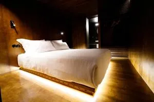 Zero Box Lodge Coimbra - 新孔代沙