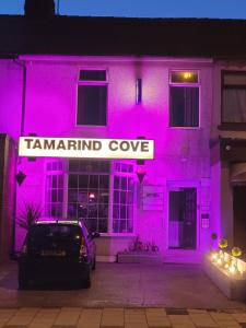 Tamarind Cove & Barrons Hotel