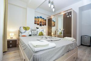 Sunrise Maia Apartment