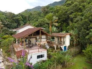 Haleiwa chalés e suítes - A Guest House do Prumirim - Praia do Felix