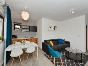 Mediterraneo Garden Apartments