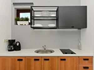 Mediterraneo Garden Apartments