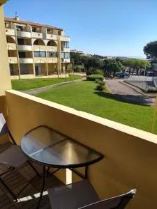 Le palais de la méditerranée - Сен-П'єрр-ла-Мер