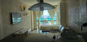 Aconchegante Apartamento com Vista para o Mar e Nascer do Sol