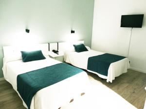 Double or Twin Room room in Hotel Goya