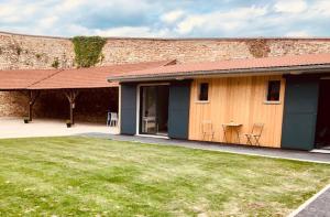 Maisons d'hotes Domaine Miltat chambre L'Encre Bleue : photos des chambres